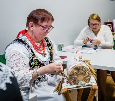 Warsztaty koronki klockowej