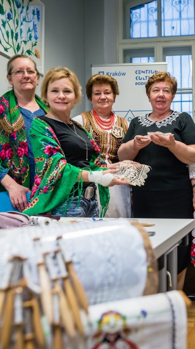 Warsztaty koronki klockowej