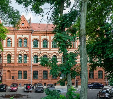 Budynek siedziby głównej CKP